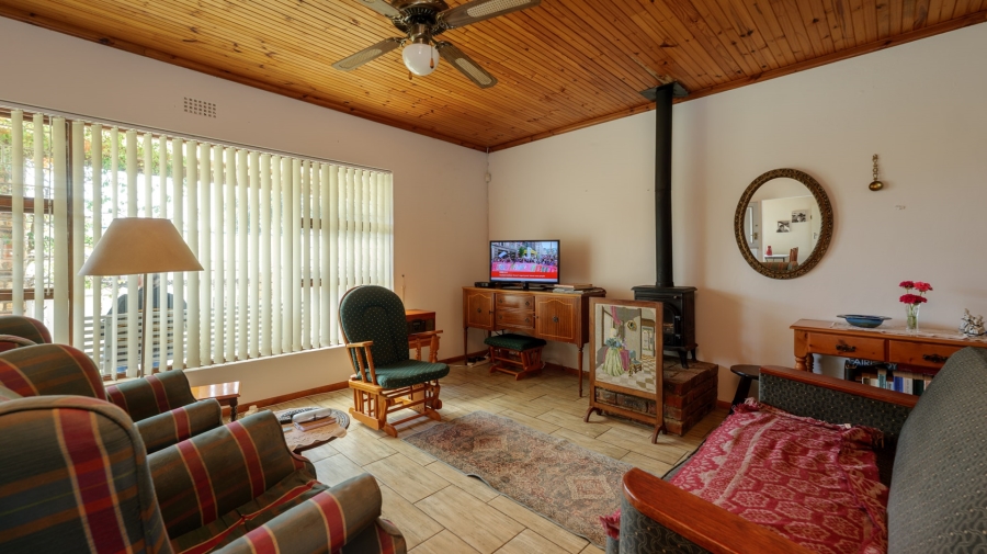 2 Bedroom Property for Sale in Napier Western Cape